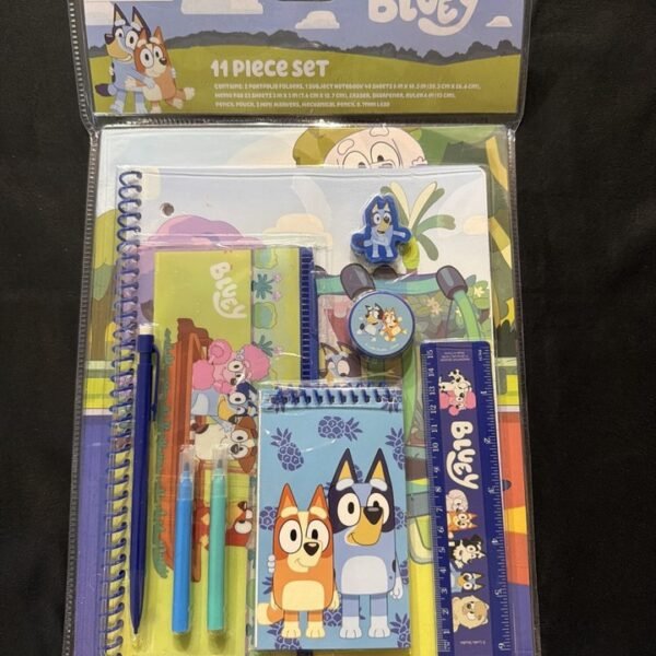 Bluey & Friends 11 Piece Stationery Set